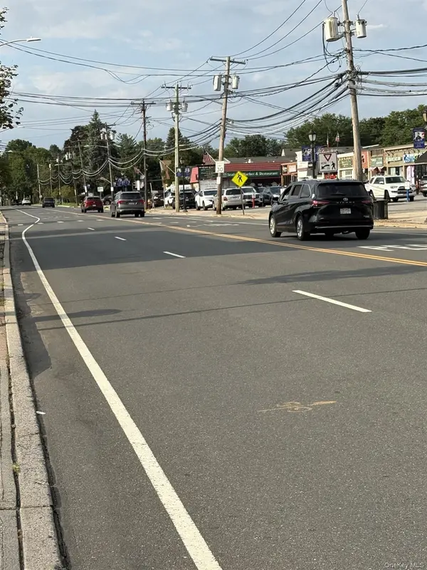 1911-1929 Wantagh AVE, Wantagh, NY 11793