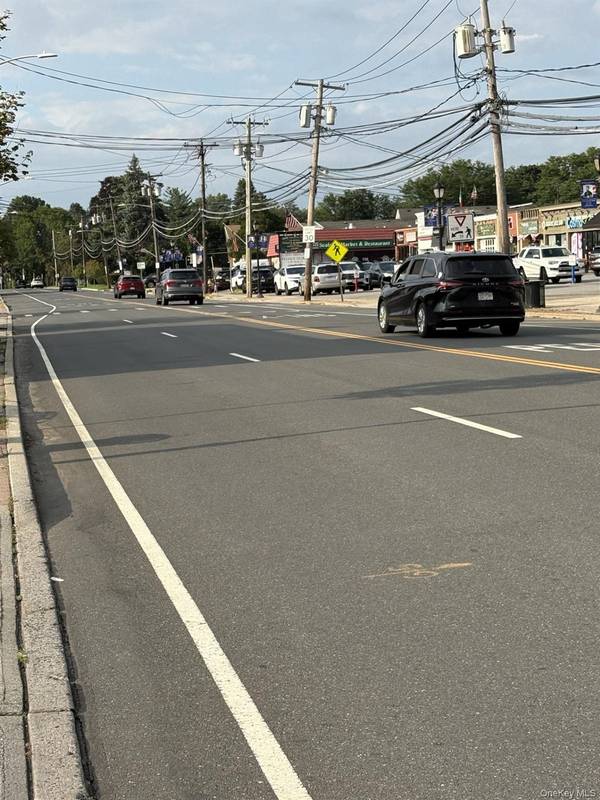 1911-1929 Wantagh AVE, Wantagh, NY 11793