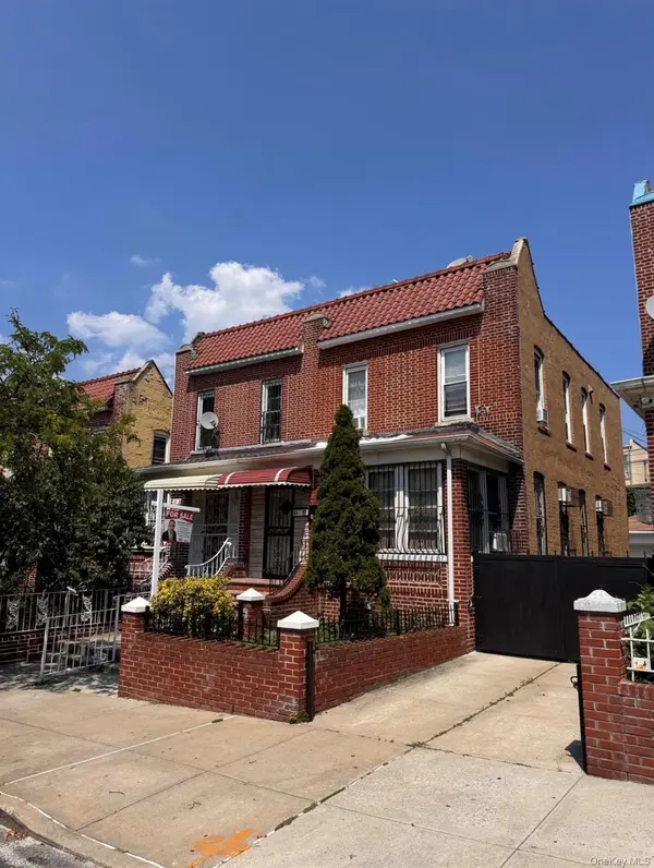 3127 84th ST, East Elmhurst, NY 11370