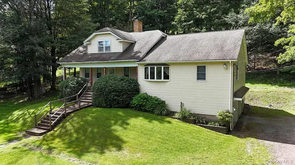 432 County Road 95, Obernburg, NY 12767