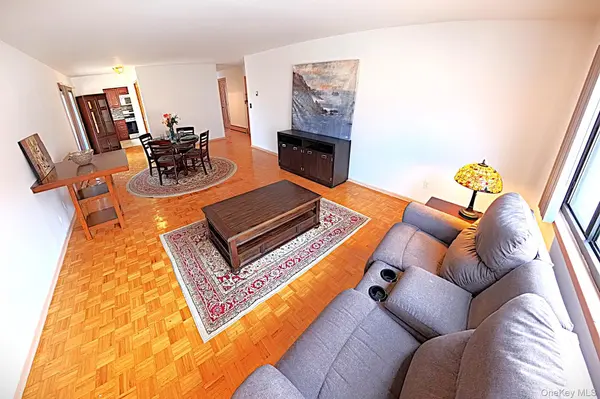 9 E Lawrence Park DR #1, Piermont, NY 10968