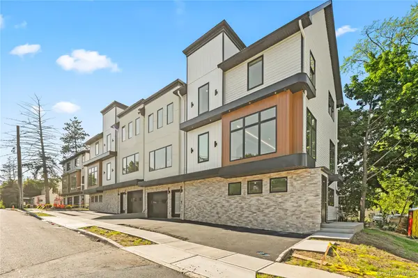 9 Lincoln ST #202, Spring Valley, NY 10977
