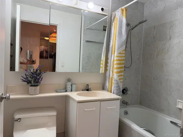 2 S End AVE #3W, New York (manhattan), NY 10280