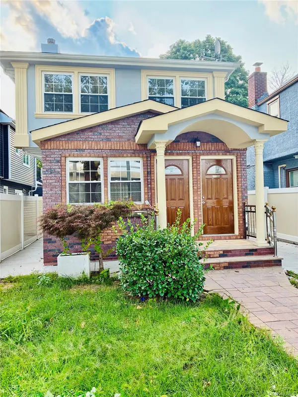 130-42 vanwyck exp, South Ozone Park, NY 11420