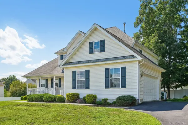 32 Maiden LN, Goshen, NY 10924