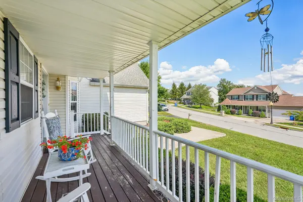 32 Maiden LN, Goshen, NY 10924