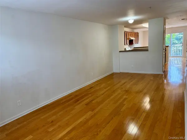 19 Putters WAY #10, Middletown, NY 10940
