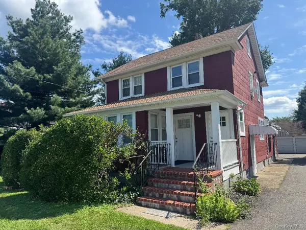 96 W 21st ST #2nd Floor, Huntington Station, NY 11746