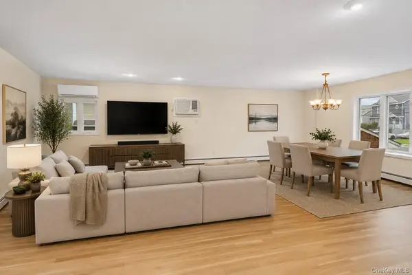 2470 Horace CT, Bellmore, NY 11710