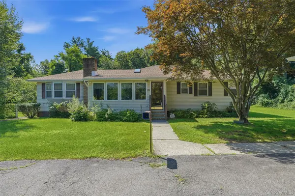 59 Carle TER, Lake Katrine, NY 12449