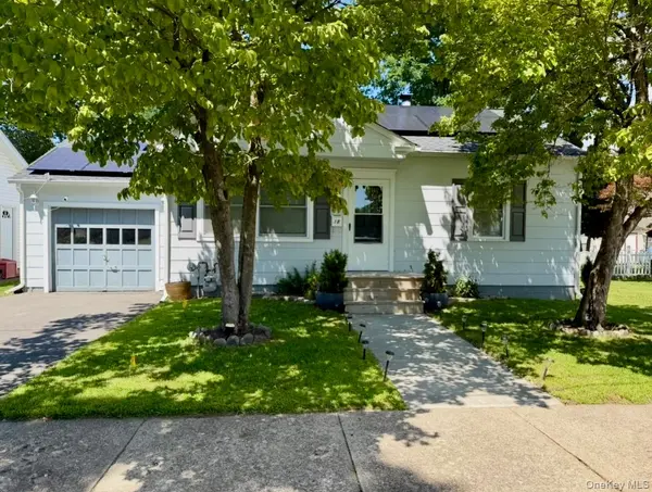 18 Gariss ST, Port Jervis, NY 12771