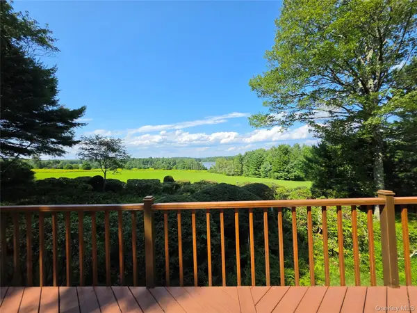 74 Oxford DR, White Lake, NY 12786
