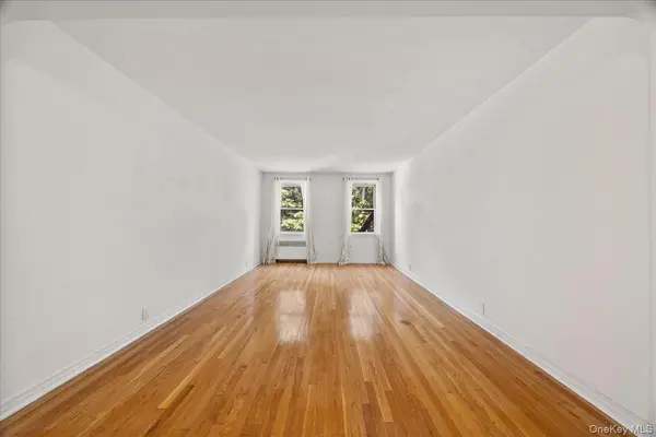 821 Bronx River RD #4D, Bronxville, NY 10708