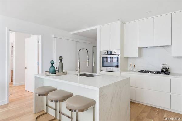140 Boardwalk #409 B, Long Beach, NY 11561