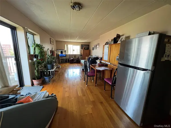3808 147th ST #6E, Flushing, NY 11354