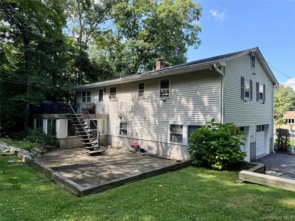 15 Kentwood DR, Carmel, NY 10512