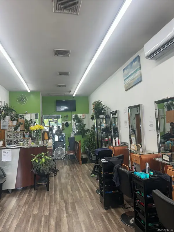 203- 03 Hollis, Hollis, NY 11412