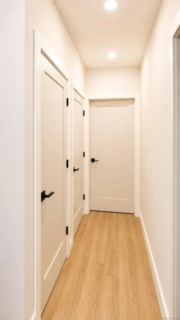 136 south #202, Poughkeepsie, NY 12601