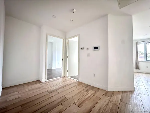 136-20 Booth Memorial AVE #3A, Flushing, NY 11355