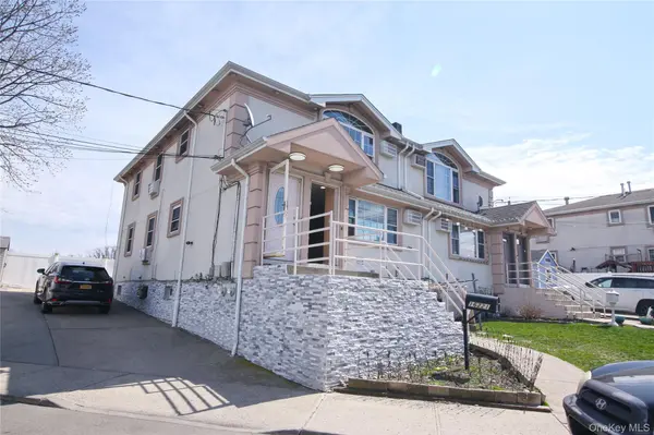 162-21 102nd ST, Howard Beach, NY 11414