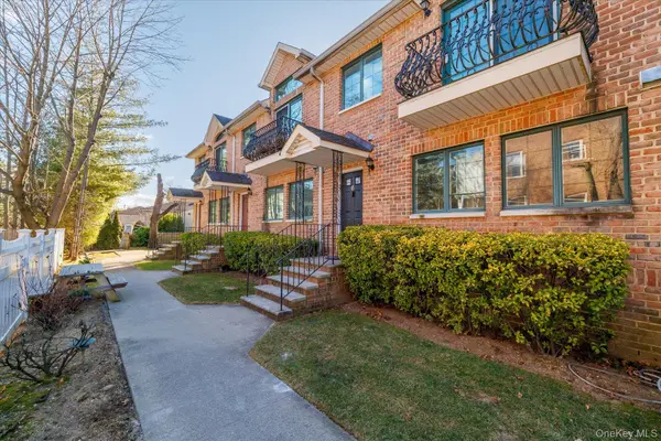 275 Central AVE #1, Lawrence, NY 11559