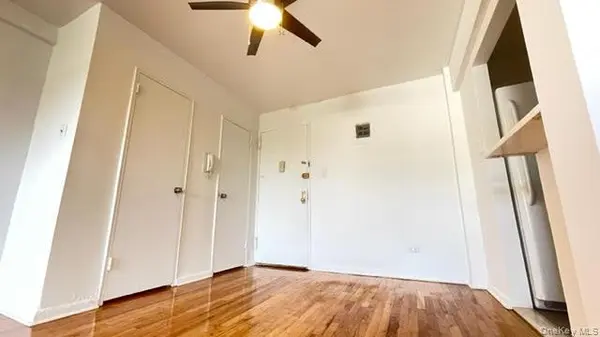 63-11 Queens BLVD #E17, Woodside, NY 11377