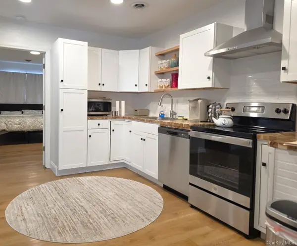 90 W Market #1, Red Hook, NY 12571