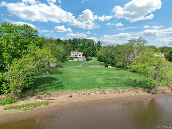248 Van Wies Point RD, Call Listing Agent, NY 12077