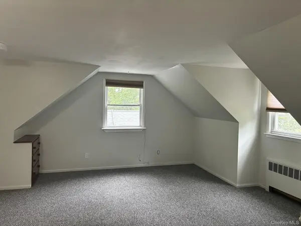238 Laurel RD, East Northport, NY 11731