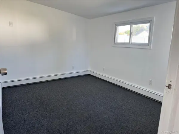 Address not disclosed, Levittown, NY 11756