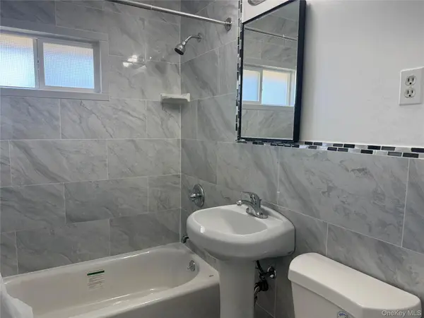 Address not disclosed, Levittown, NY 11756