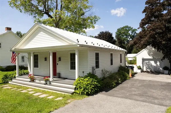 106 Cr-19, Hudson, NY 12541