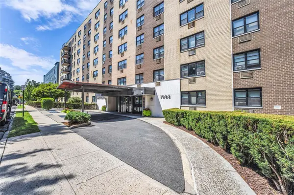 1085 Warburton #210, Yonkers, NY 10701