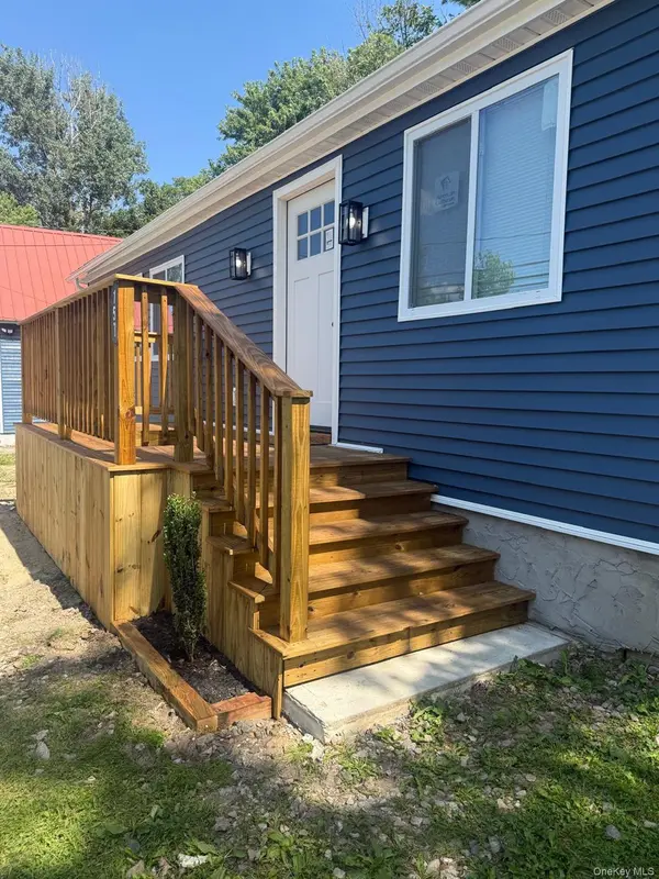 157 Lake AVE, Other, NY 12053