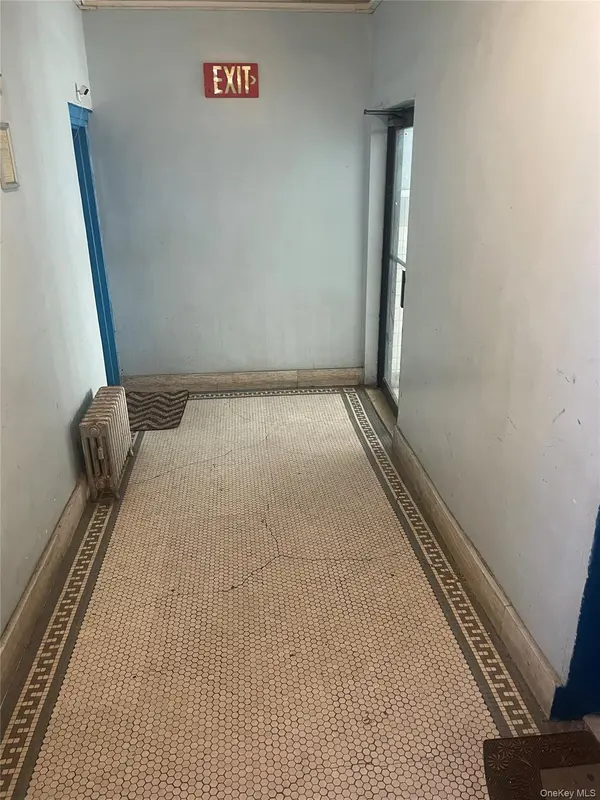 380 Crescent ST, Brooklyn, NY 11208