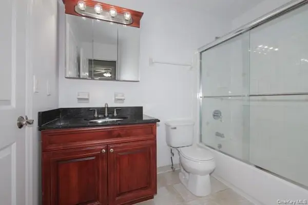 99 Prospect ST #5B, Babylon, NY 11702