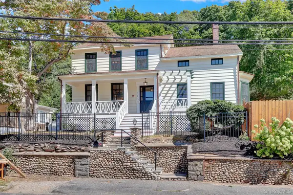 324 Woodbine AVE, Northport, NY 11768