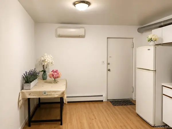 147-45 Barclay AVE #L3, Flushing, NY 11355