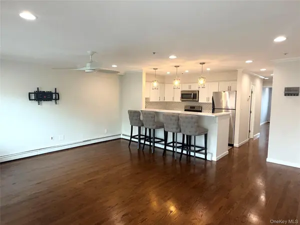 108 Atlantic AVE #37, Lynbrook, NY 11563