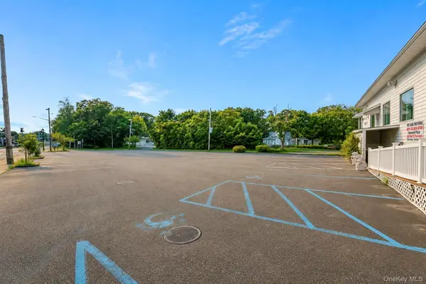 2320 Medford Ave, Medford, NY 11763