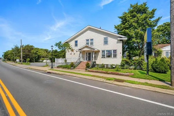 2320 Medford Ave, Medford, NY 11763
