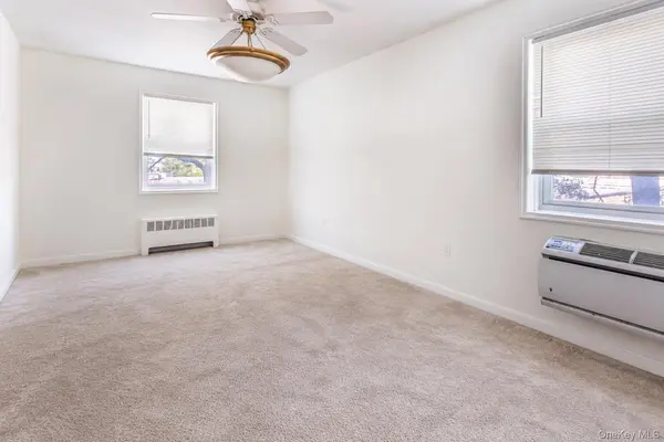 66-92 Selfridge #3J, Forest Hills, NY 11375