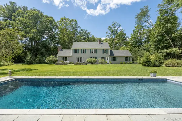 72 Main ST, Call Listing Agent, CT 06068