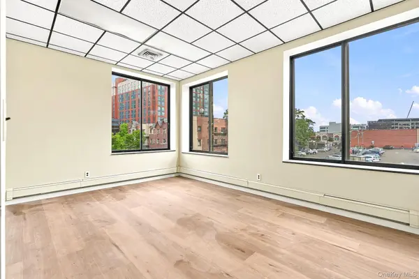 99 Court ST, White Plains, NY 10601