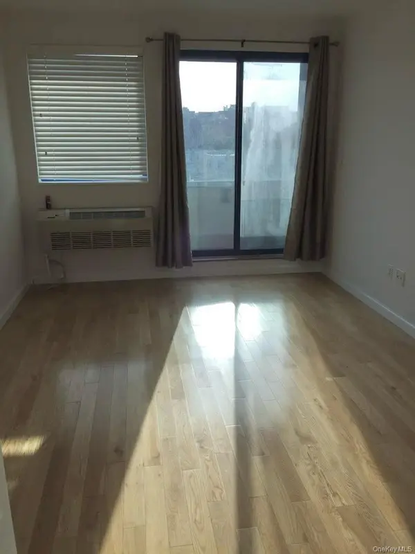 30-80 21st ST #5B, Astoria, NY 11102