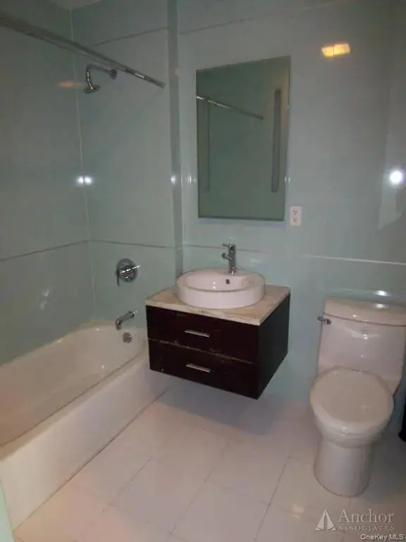 30-80 21st ST #5B, Astoria, NY 11102