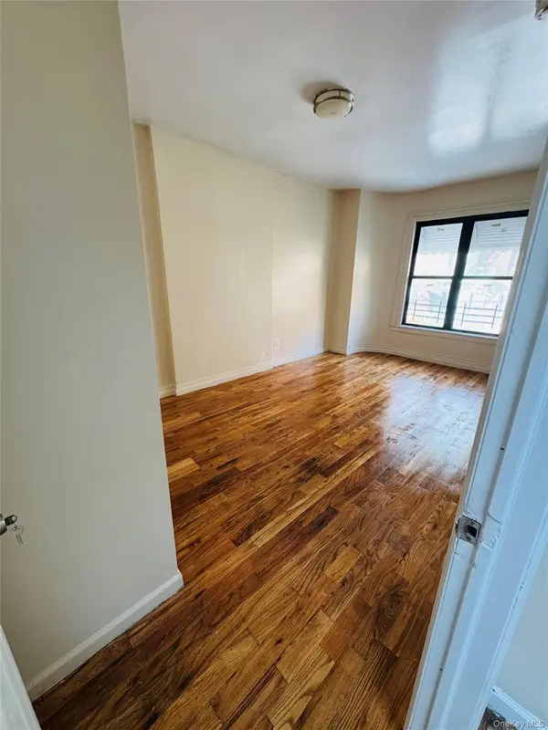 342 E 194th ST, Bronx, NY 10458