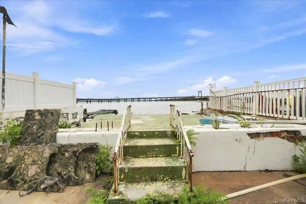 3238 Tierney PL, Bronx, NY 10465