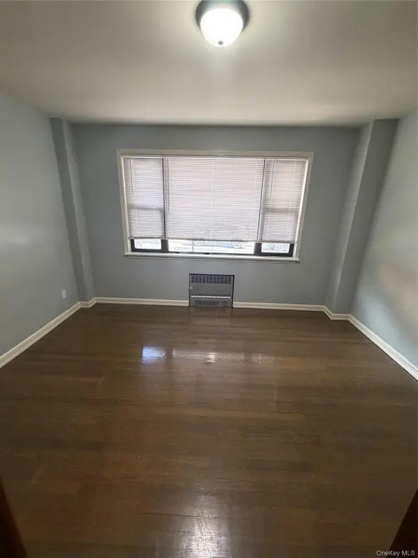 690 fairview ave #1B, Ridgewood, NY 11385