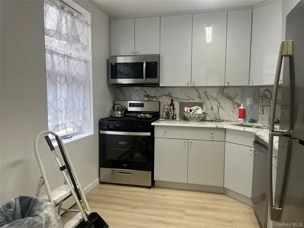 208-10A 39 AVE, Bayside, NY 11361